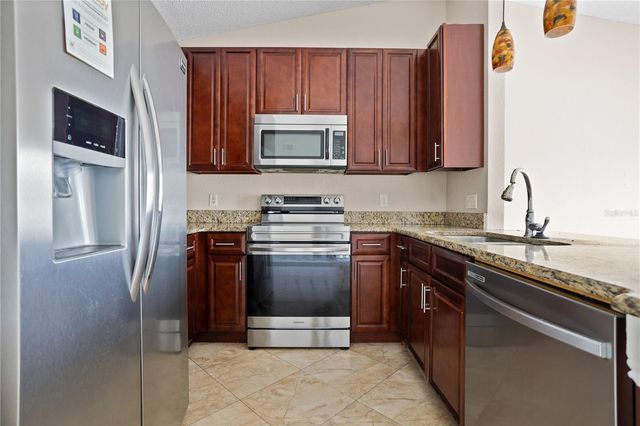 1208 ROMA COURT, Orlando, FL 32825