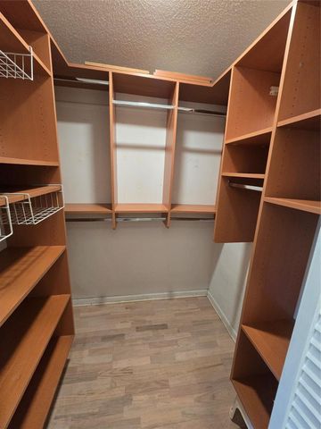 10061 NW 2nd Street, Plantation, FL 33324