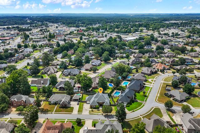 603 Sedgefield Drive, Bryant, AR 72022