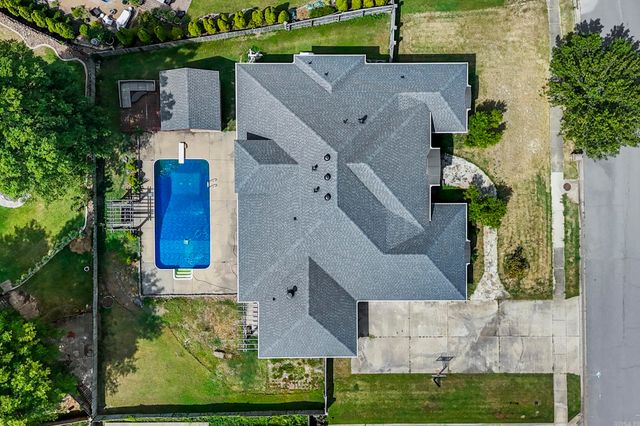 603 Sedgefield Drive, Bryant, AR 72022