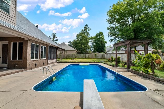 603 Sedgefield Drive, Bryant, AR 72022