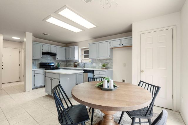 208 Natali ST, Austin, TX 78748