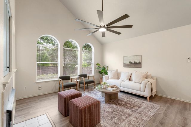 208 Natali ST, Austin, TX 78748