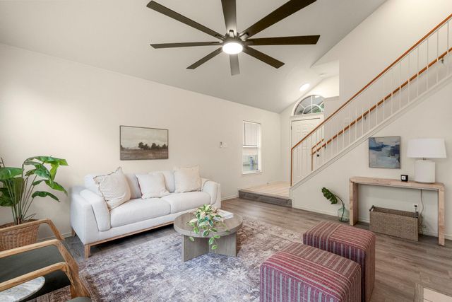 208 Natali ST, Austin, TX 78748