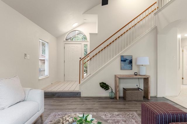 208 Natali ST, Austin, TX 78748