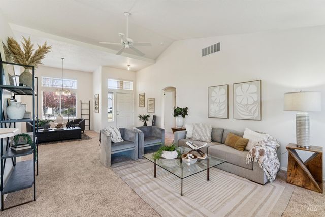 3850 W Teter Street, Meridian, ID 83646