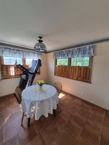 1456 W 4TH AVENUE, Oshkosh, WI 54902