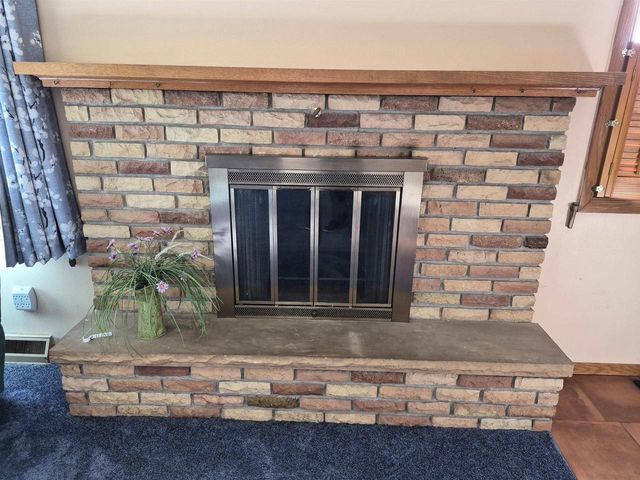 1456 W 4TH AVENUE, Oshkosh, WI 54902