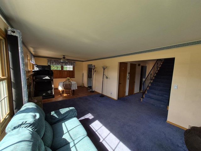 1456 W 4TH AVENUE, Oshkosh, WI 54902