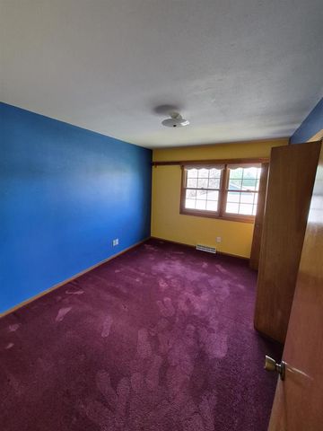 1456 W 4TH AVENUE, Oshkosh, WI 54902