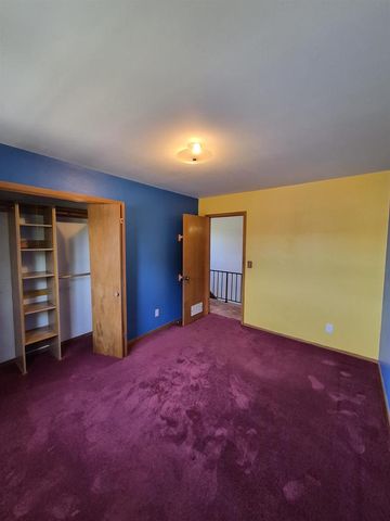 1456 W 4TH AVENUE, Oshkosh, WI 54902