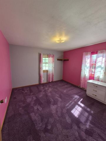 1456 W 4TH AVENUE, Oshkosh, WI 54902