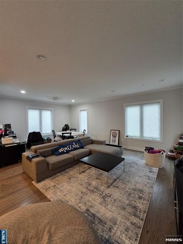 21 Summit Street, Tenafly, NJ 07670