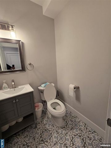 21 Summit Street, Tenafly, NJ 07670