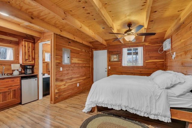 579 Blue Springs Rd, Sparta, TN 38583