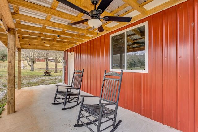 579 Blue Springs Rd, Sparta, TN 38583