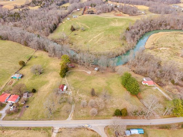 579 Blue Springs Rd, Sparta, TN 38583