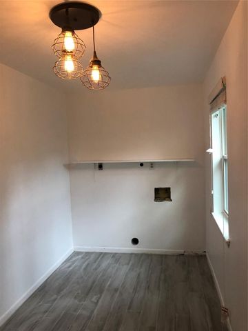 4236 Ruskin Street, Houston, TX 77005