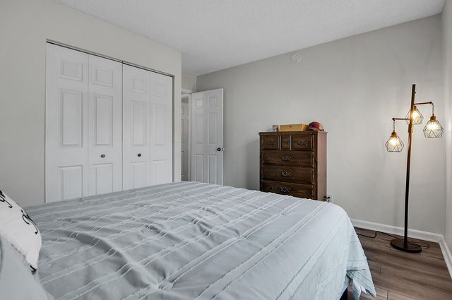 1009 GREEN PINE Boulevard F3, West Palm Beach, FL 33409
