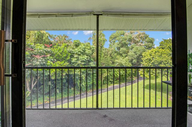 1009 GREEN PINE Boulevard F3, West Palm Beach, FL 33409