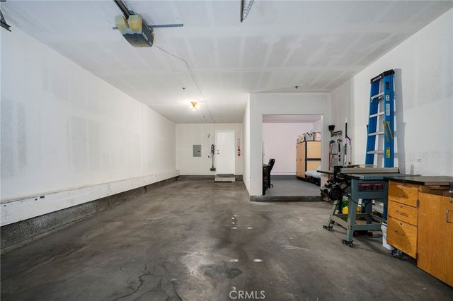 1061 Harbor Heights Dr. G, Harbor City, CA 90710