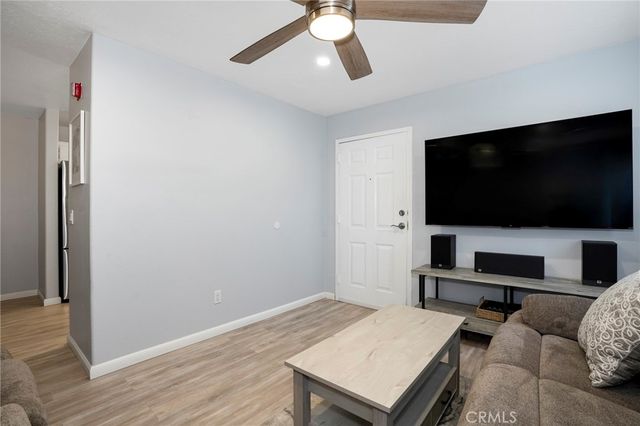 1061 Harbor Heights Dr. G, Harbor City, CA 90710