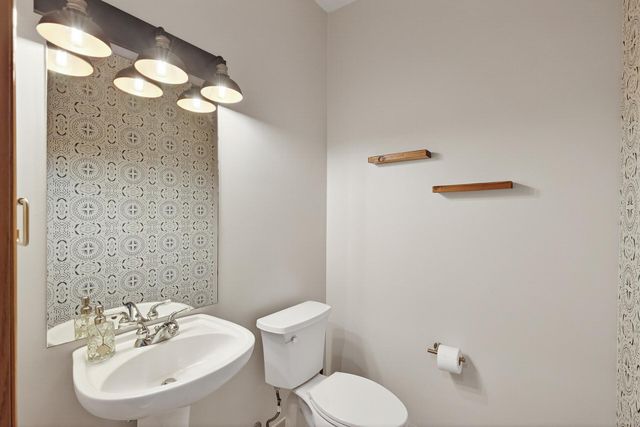 600 N 2nd Street 112, Minneapolis, MN 55401