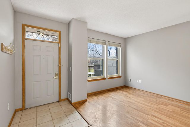 600 N 2nd Street 112, Minneapolis, MN 55401