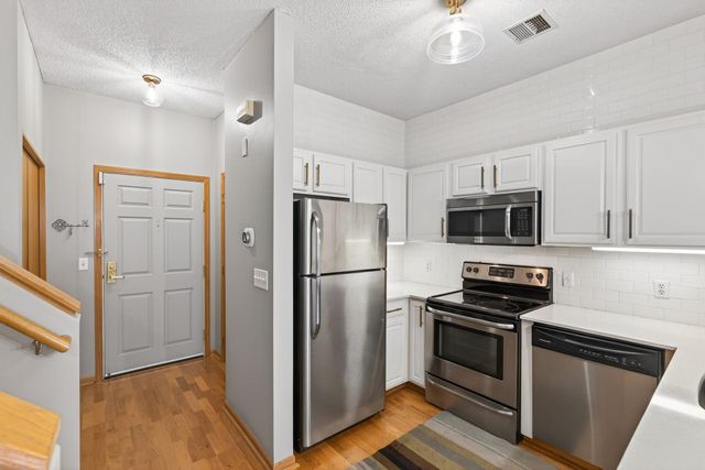 600 N 2nd Street 112, Minneapolis, MN 55401