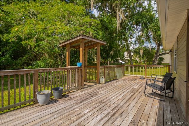 11131 E Ownbey Court, Floral City, FL 34436