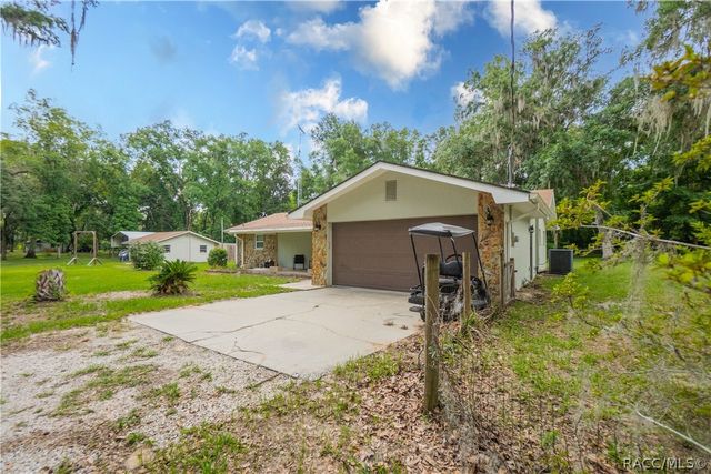 11131 E Ownbey Court, Floral City, FL 34436
