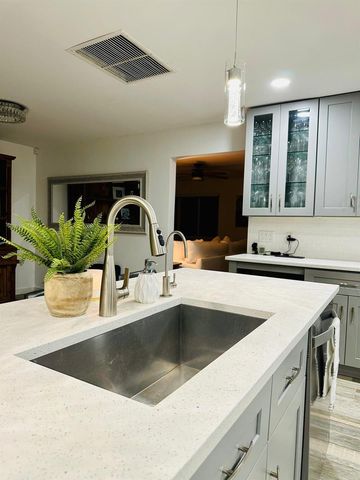 528 Date Palm Drive, Lake Park, FL 33403
