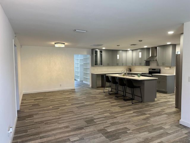 528 Date Palm Drive, Lake Park, FL 33403