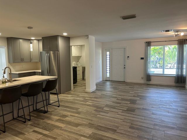 528 Date Palm Drive, Lake Park, FL 33403