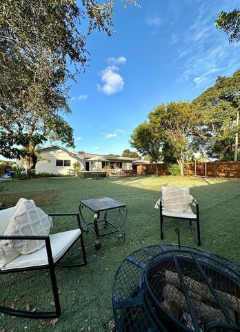 528 Date Palm Drive, Lake Park, FL 33403