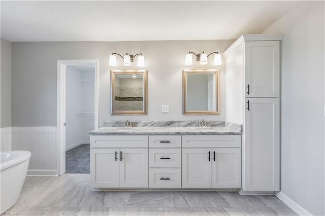 234 Hall RD, Hampton, VA 23664