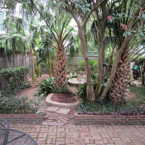 512 W Polk Street, Houston, TX 77019