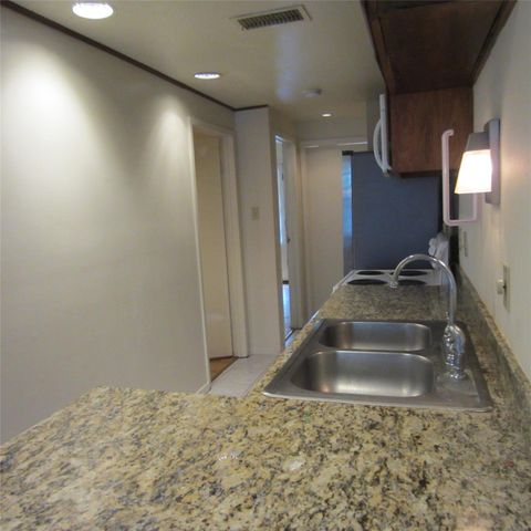 512 W Polk Street, Houston, TX 77019