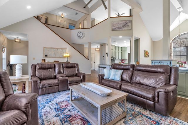 1109 Sherwood, Gladewater, TX 75647