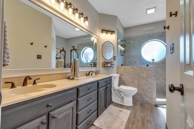 1109 Sherwood, Gladewater, TX 75647