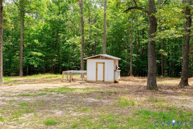 12397 New Market Mill Rd, Beaverdam, VA 23015