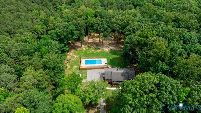 12397 New Market Mill Rd, Beaverdam, VA 23015
