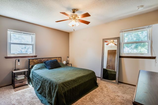 8359 S Millsap Dr, Derby, KS 67037