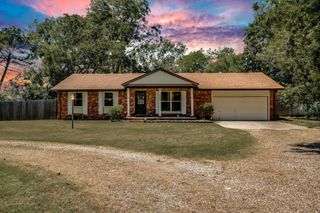 8359 S Millsap Dr, Derby, KS 67037