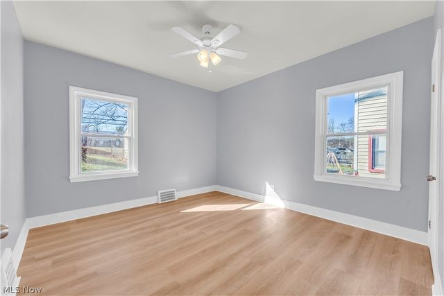 9520 S Highland Avenue, Garfield Heights, OH 44125