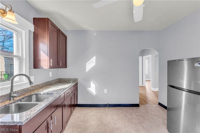 9520 S Highland Avenue, Garfield Heights, OH 44125