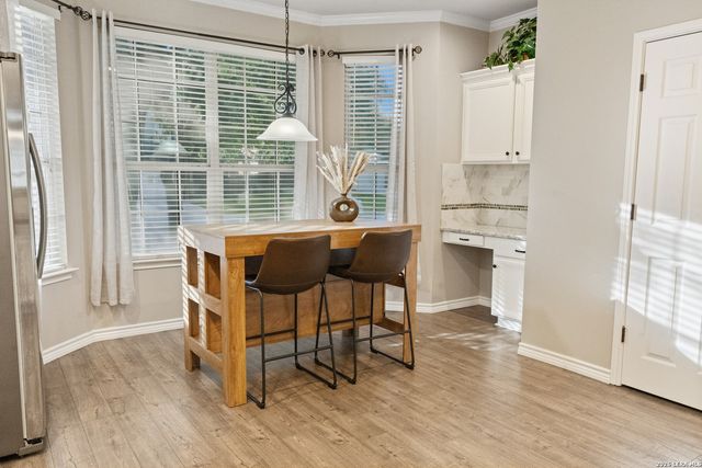 8618 Auberry Path, Helotes, TX 78023