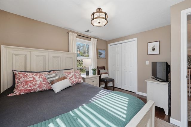 7 Maplewood Road, Shrewsbury, MA 01545