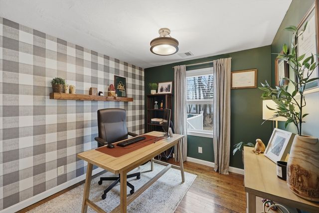 7 Maplewood Road, Shrewsbury, MA 01545