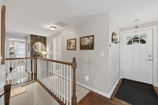 7 Maplewood Road, Shrewsbury, MA 01545